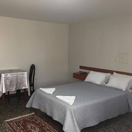 Hotel Plazza 치클라요 외부 사진